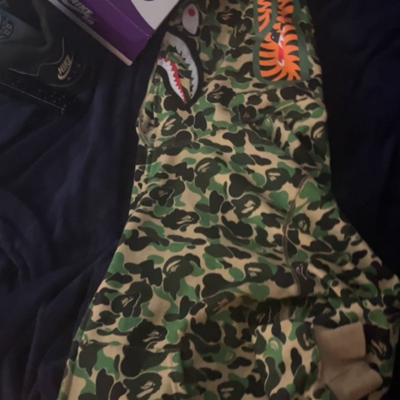 Bape jacket - Picture 3 of 6